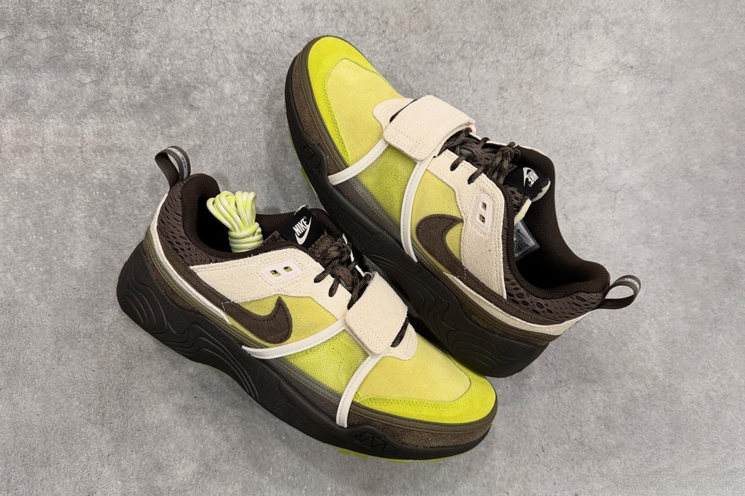 Detailed Look at Travis Scott’s Nike Zoom Field Jaxx “Limelight”