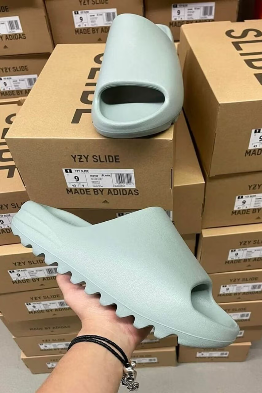 Examining the adidas Yeezy Slide "Salt '' in detail.