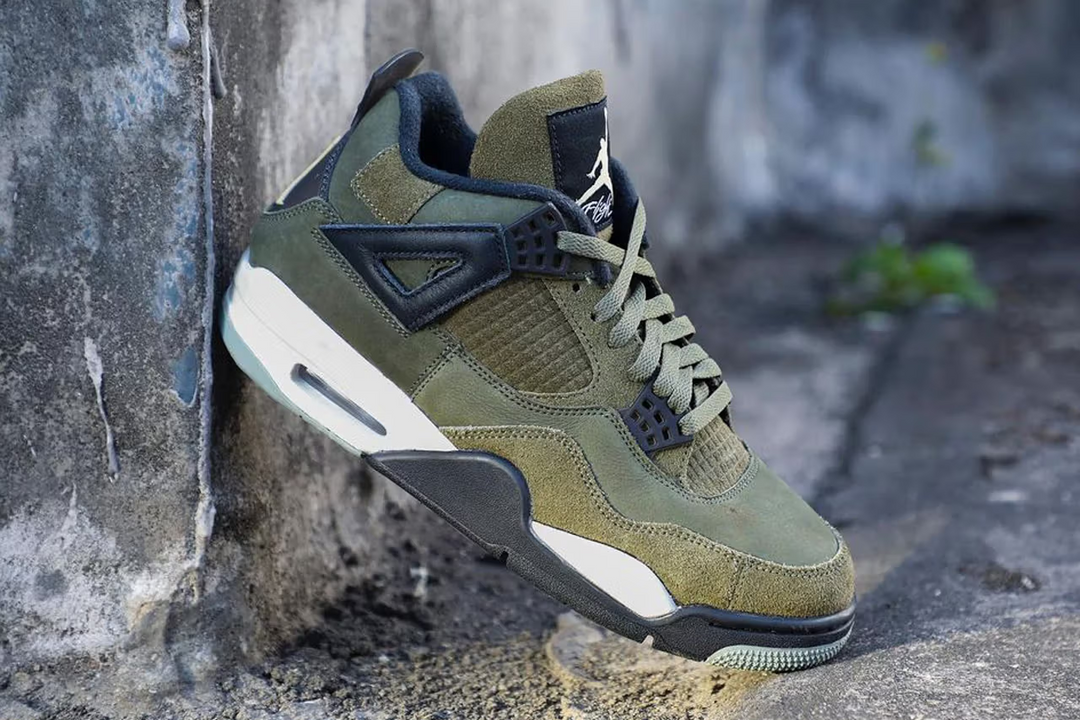 A Sneak peek at the Air Jordan 4 Craft "Medium Olive"