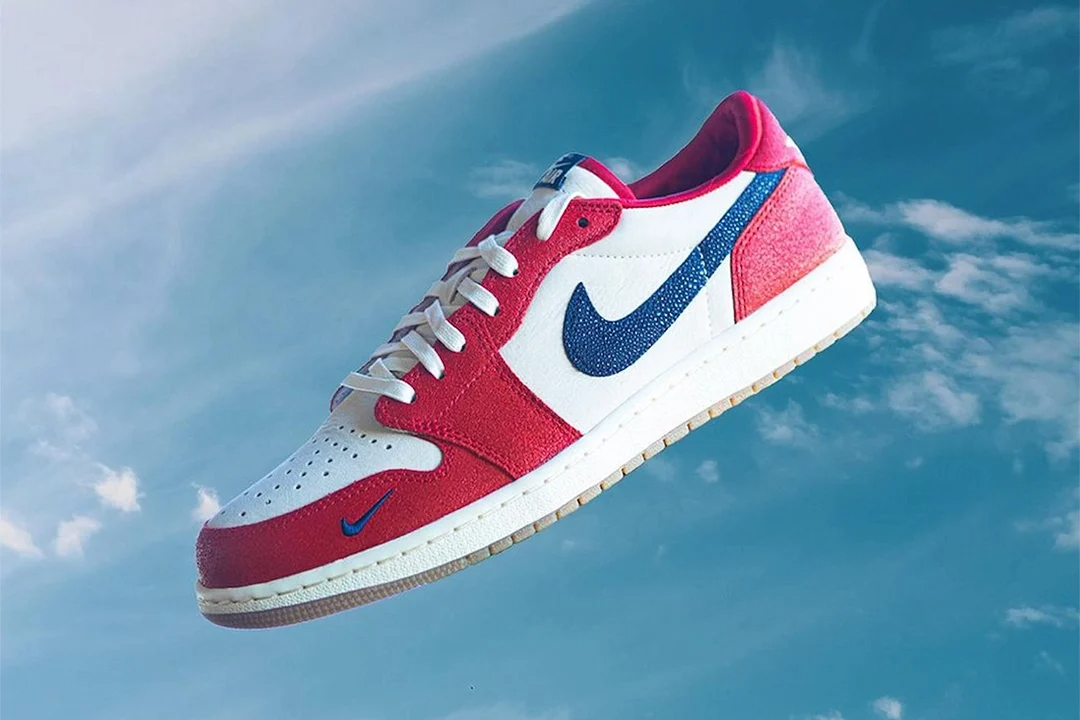 The women's basketball team from Howard University receives their own pair of Air Jordan 1 Low OG PEs