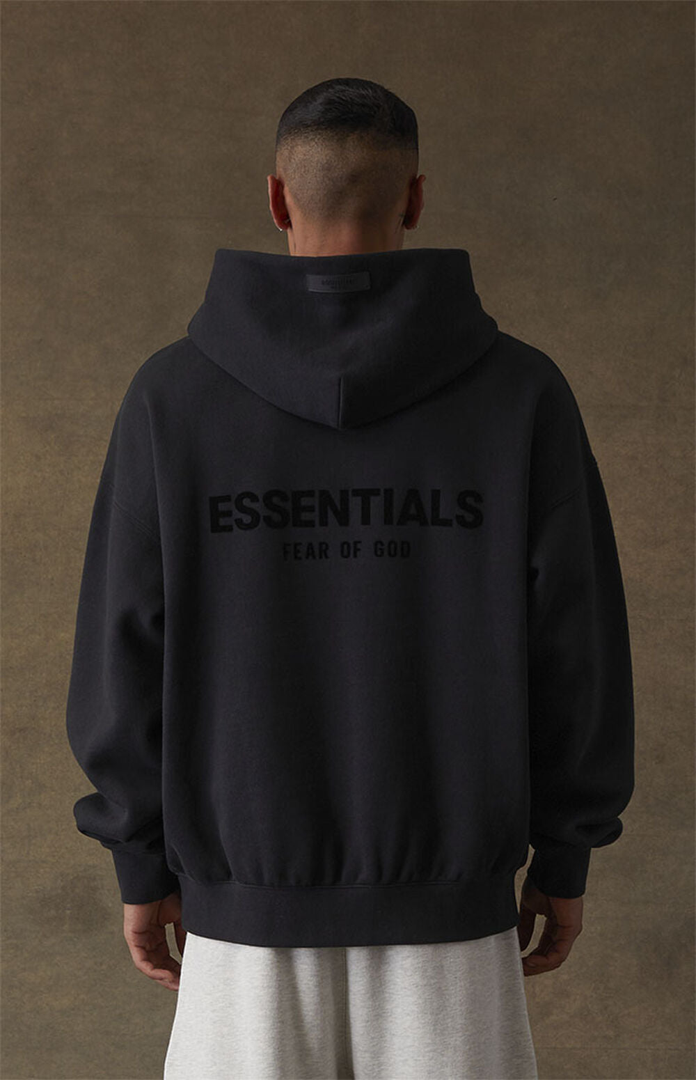 Fear of God Essentials Pullover Hoodie 'Stretch Limo' (FW22) | Asia's Top Trusted High-End Sneakers and Streetwear Store