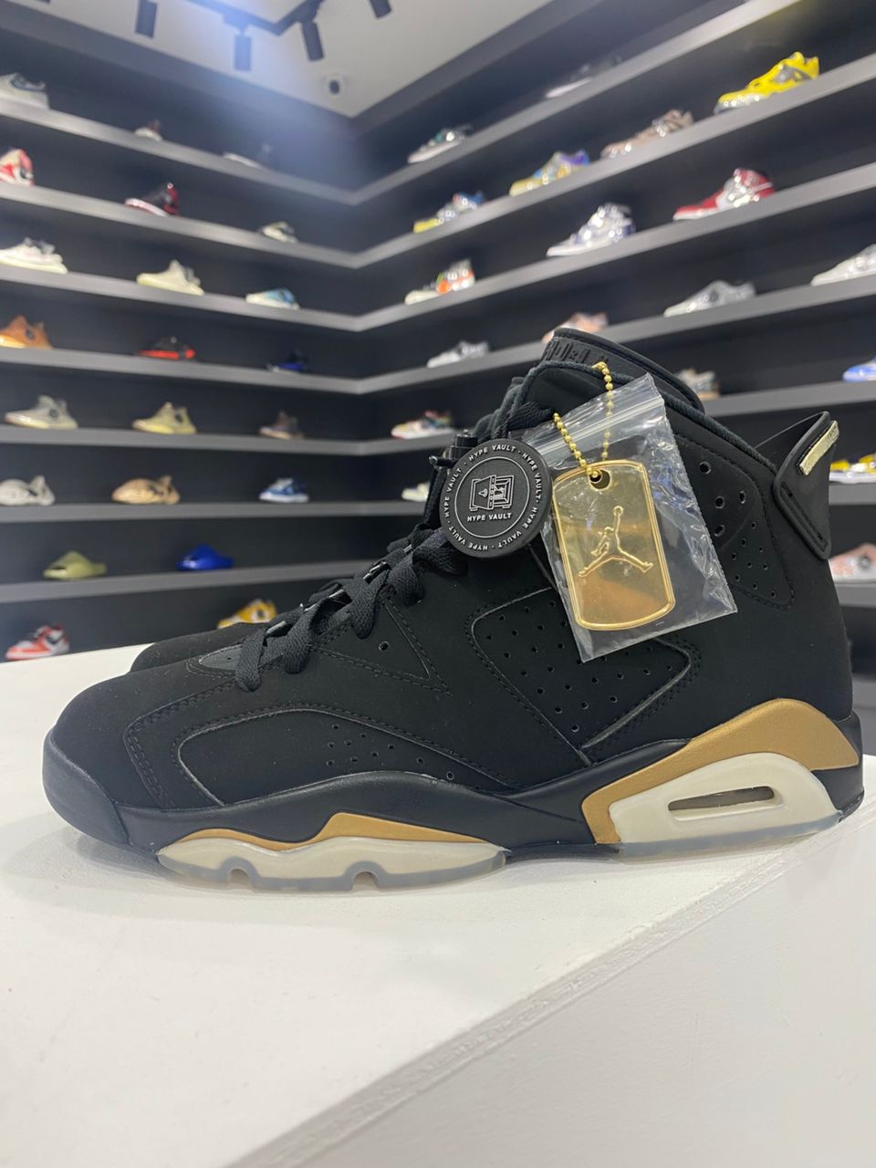 Pre-loved Air Jordan 6 'DMP' (2020) Size UK7.5/US8.5 (Condition: 9.5/10)