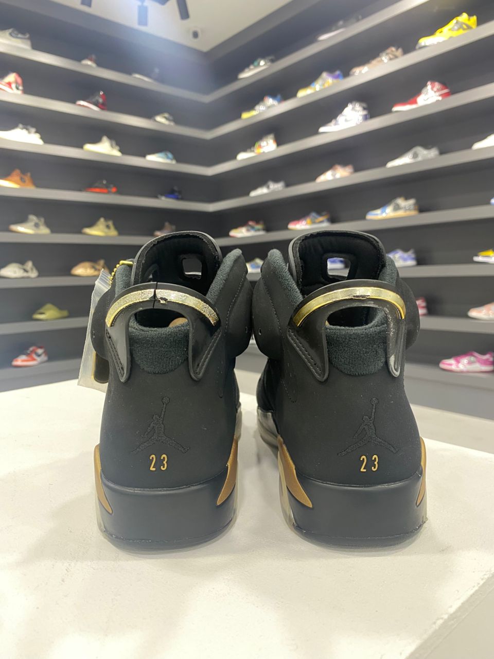 Pre-loved Air Jordan 6 'DMP' (2020) Size UK7.5/US8.5 (Condition: 9.5/10)