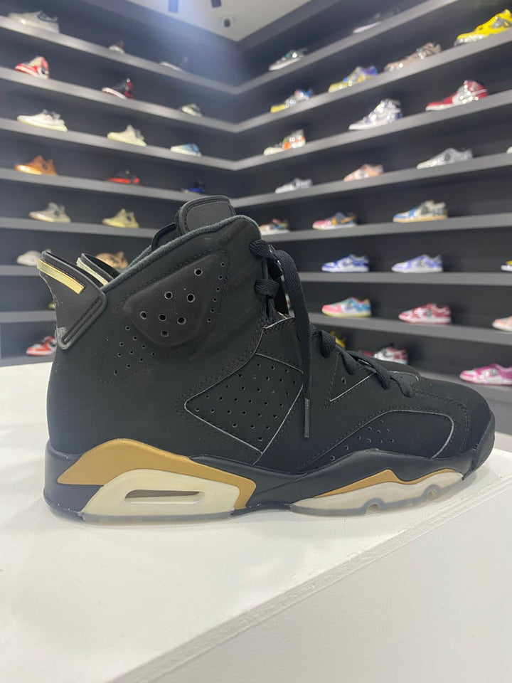 Pre-loved Air Jordan 6 'DMP' (2020) Size UK7.5/US8.5 (Condition: 9.5/10)