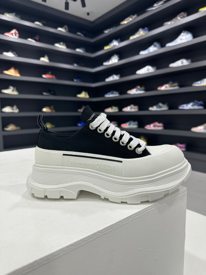 Pre-loved Alexander McQUEEN UK5/US5.5/EUR38 (Condition:9.5/10)