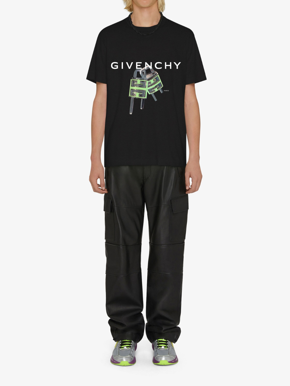 Givenchy 4G Lock T-Shirt Black Slim Fit | Hype Vault Kuala Lumpur | Asia's Top Trusted High-End Sneakers and Streetwear Store | Guaranteed 100% authentic