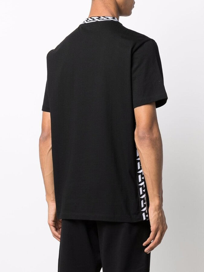 Versace T-Shirt Tessuto Jersey Cotone Con Stampa E Smacchinati | Hype Vault Kuala Lumpur
