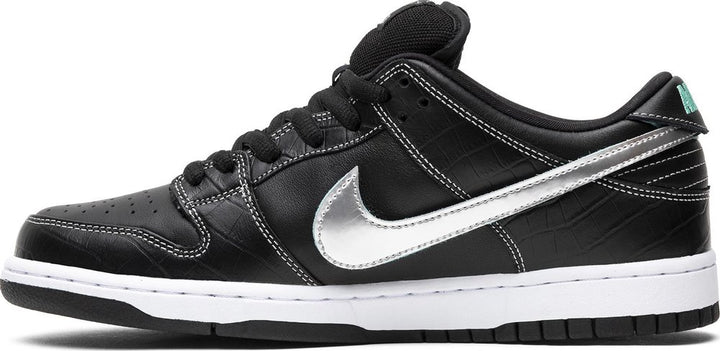 Diamond Supply Co. x Nike SB Dunk Low Pro SB ‘Black Diamond’ | Hype Vault Kuala Lumpur | Asia's Top Trusted High-End Sneakers and Streetwear Store