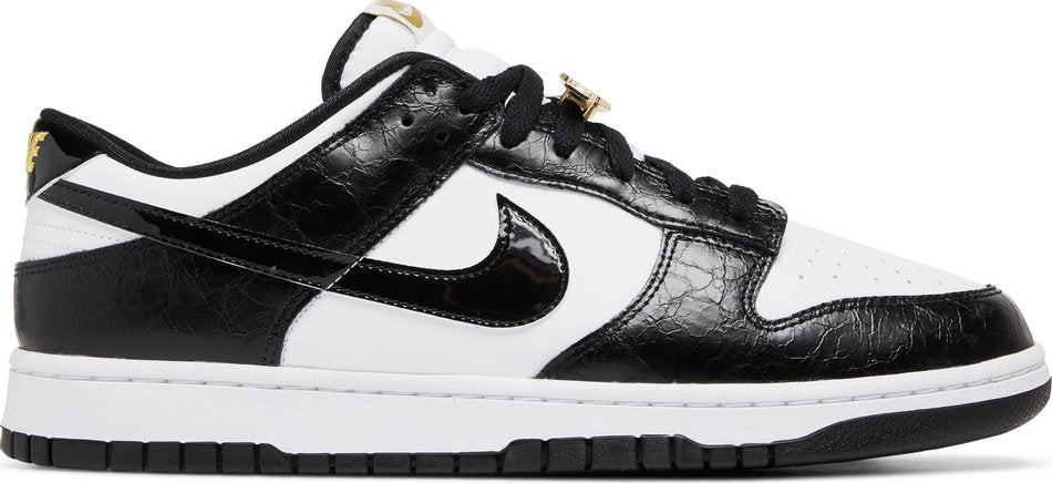 Nike Dunk Low 'Panda World Champ'
