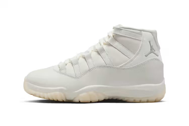 Official images of the Air Jordan 11 “Pearl” have been revealed.