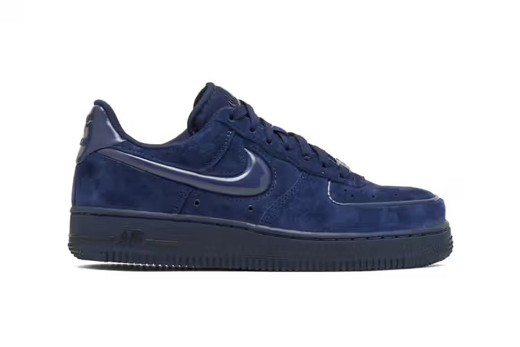 First official look at the Nike Air Force 1 Low “Midnight Navy.”