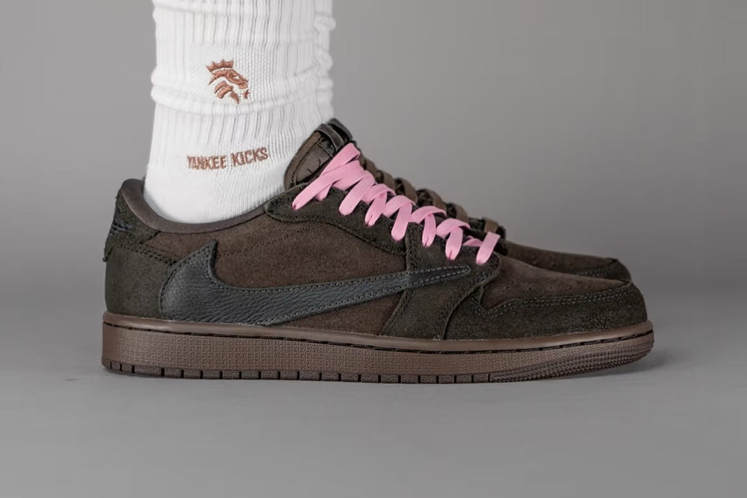 On-Foot Preview of the Travis Scott x Air Jordan 1 Low OG “Dark Mocha”