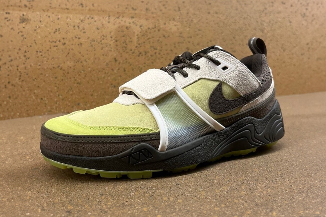 First Glimpse of Travis Scott’s Nike Zoom Field Jaxx “Limelight”