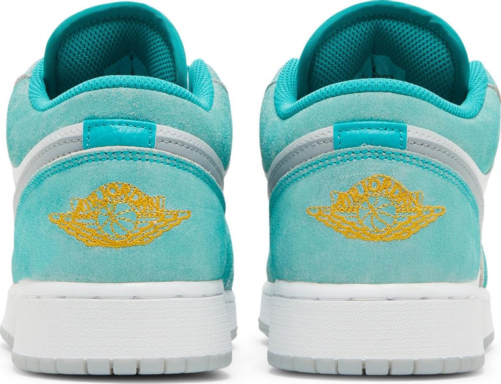 Air Jordan 1 Low SE 'New Emerald' (GS) | Hype Vault Kuala Lumpur | Asia's Top Trusted High-End Sneakers and Streetwear Store