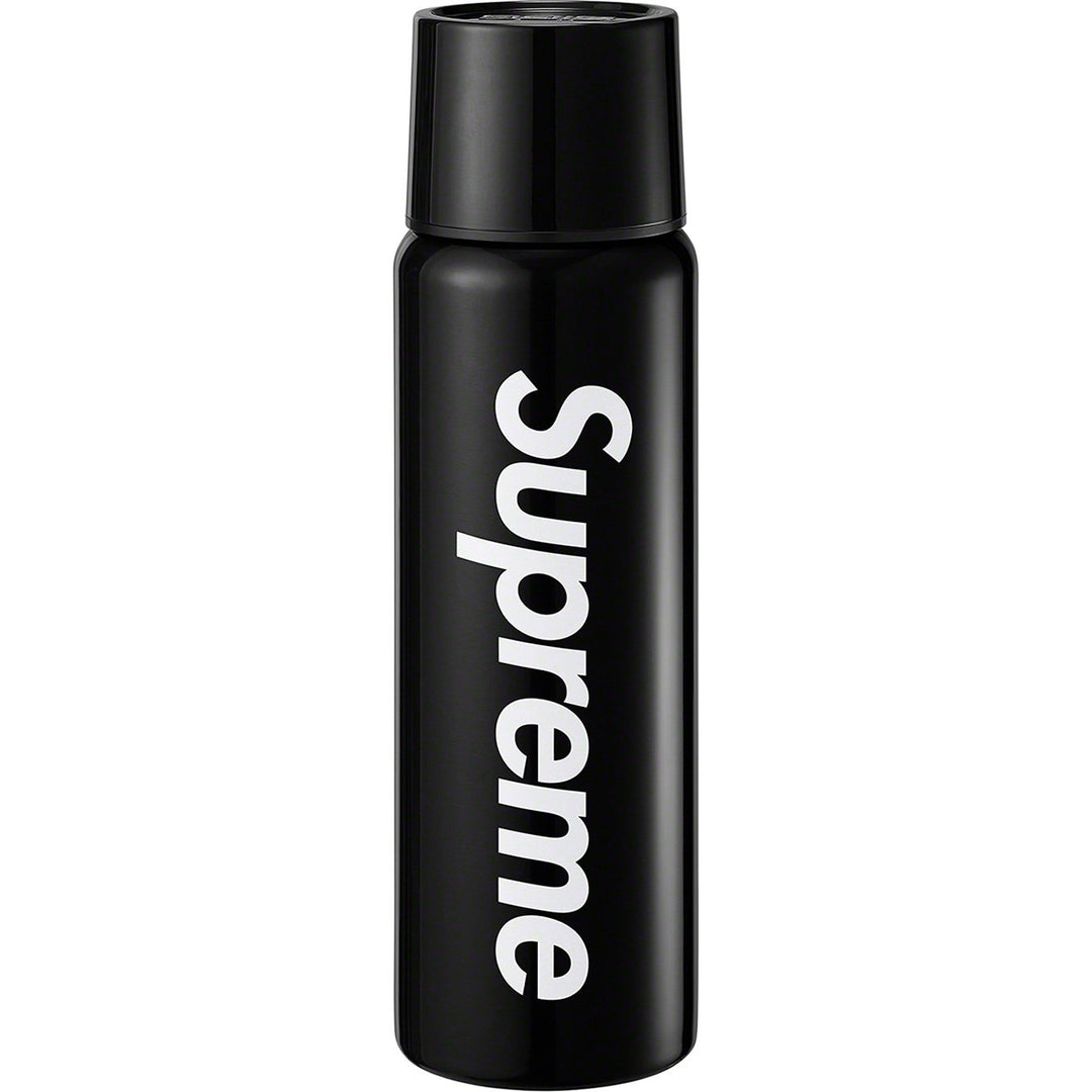 Supreme SIGG Vacuum Insulated 0.75L Bottle Black | Hype Vault Kuala Lumpur | Asia's Top Trusted High-End Sneakers and Streetwear Store