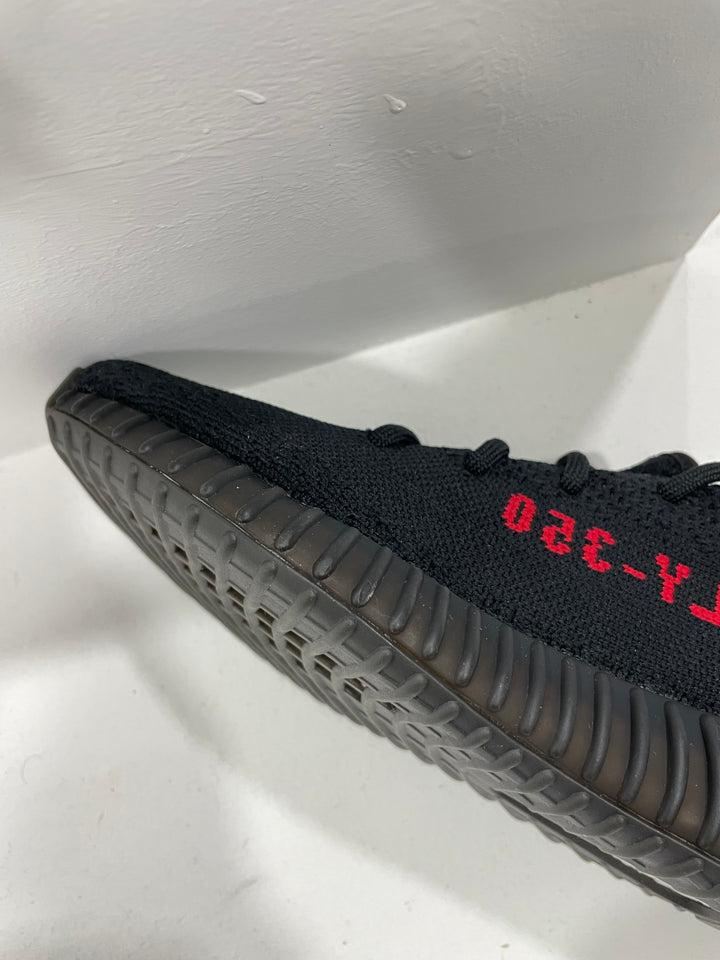 Pre-loved adidas Yeezy Boost 350 V2 'Bred' UK5/US5.5 (Condition: 9.5/10)