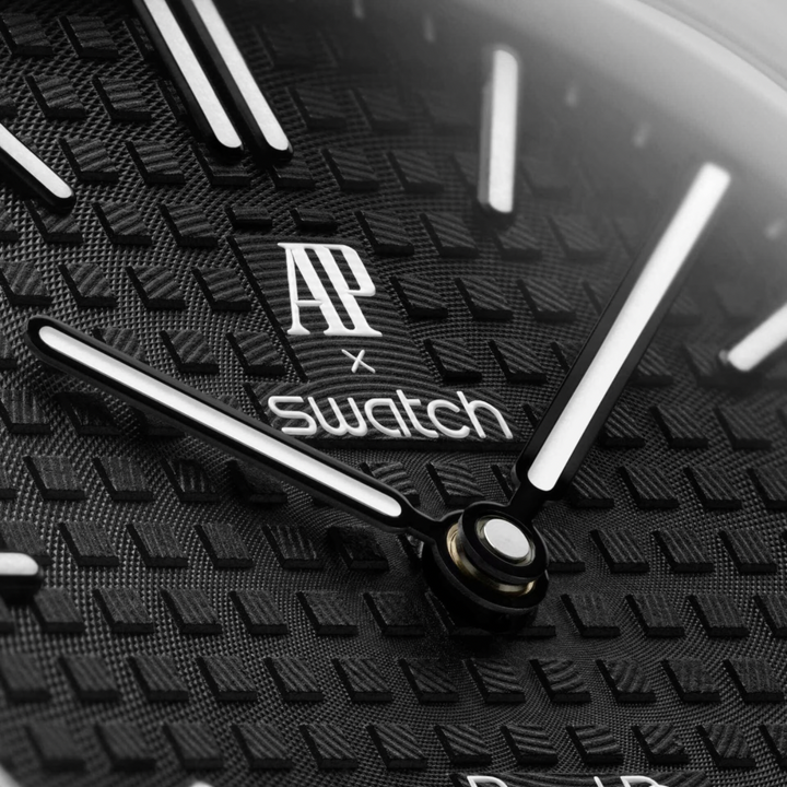 Swatch x Audemars Piguet Bioceramic Royal Pop Ocho Negro - Hype Vault 