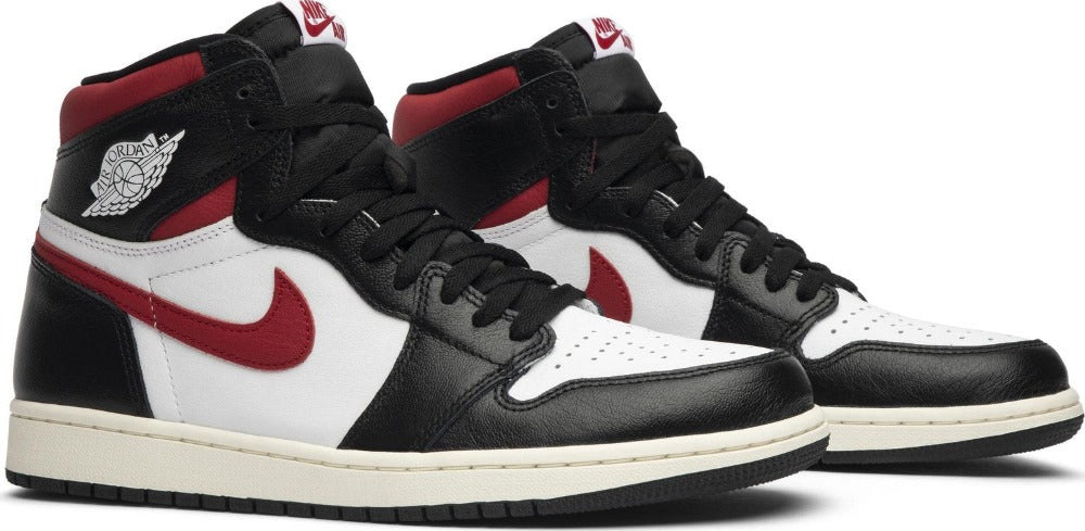 Air Jordan 1 Retro High OG 'Gym Red' | Hype Vault Kuala Lumpur | Asia's Top Trusted High-End Sneakers and Streetwear Store
