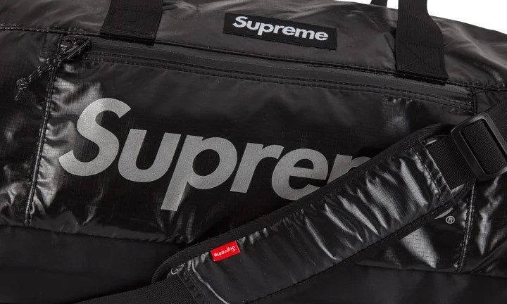 Supreme black online duffle